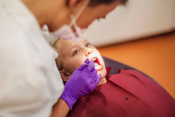 Best Holiday Emergency Dentist in Parklawn, CA