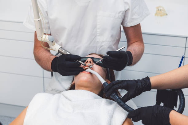 Best Mobile Emergency Dentist in Parklawn, CA