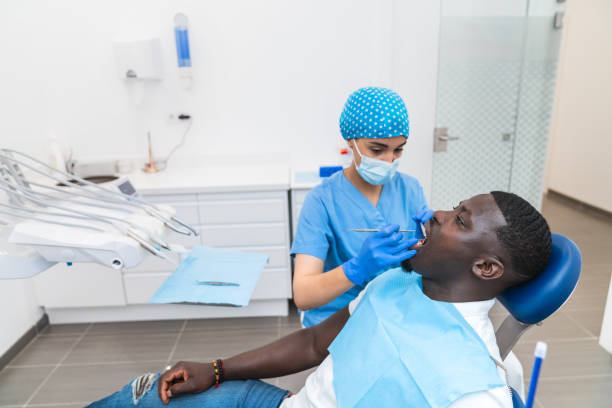 Best Broken or Cracked Tooth Emergency Dentist in Parklawn, CA